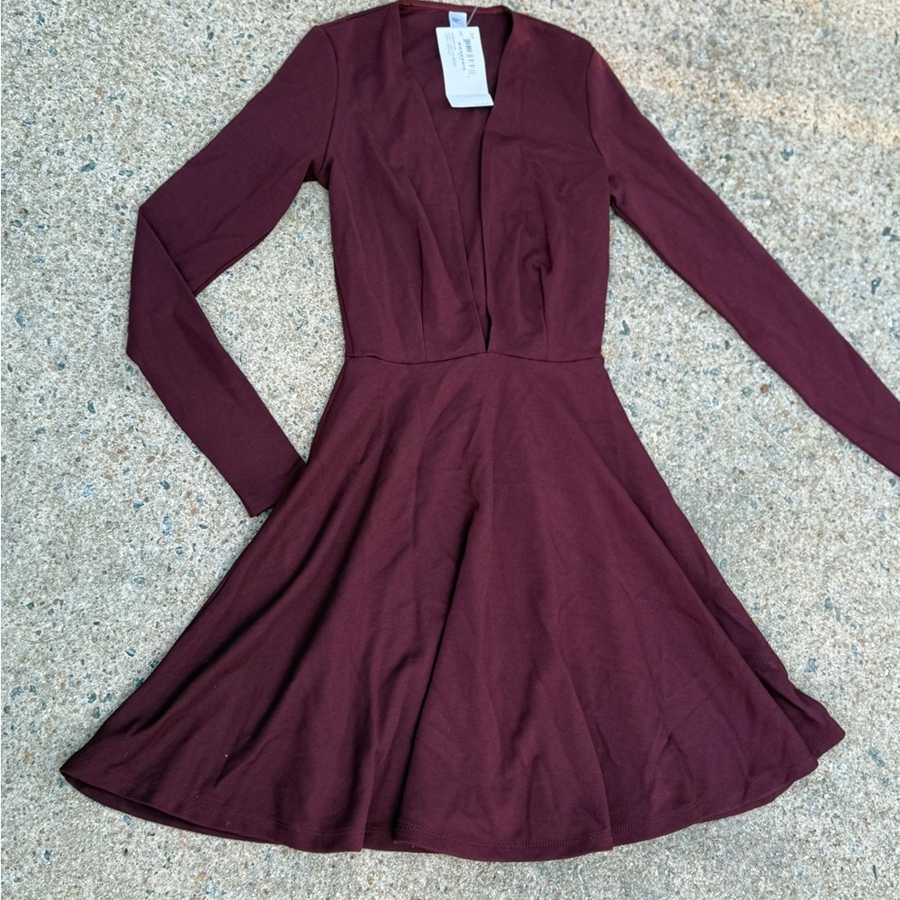 American Apparel Deep V Maroon Long Sleeve Dress - Size XS - NWT - Picture 5 of 16